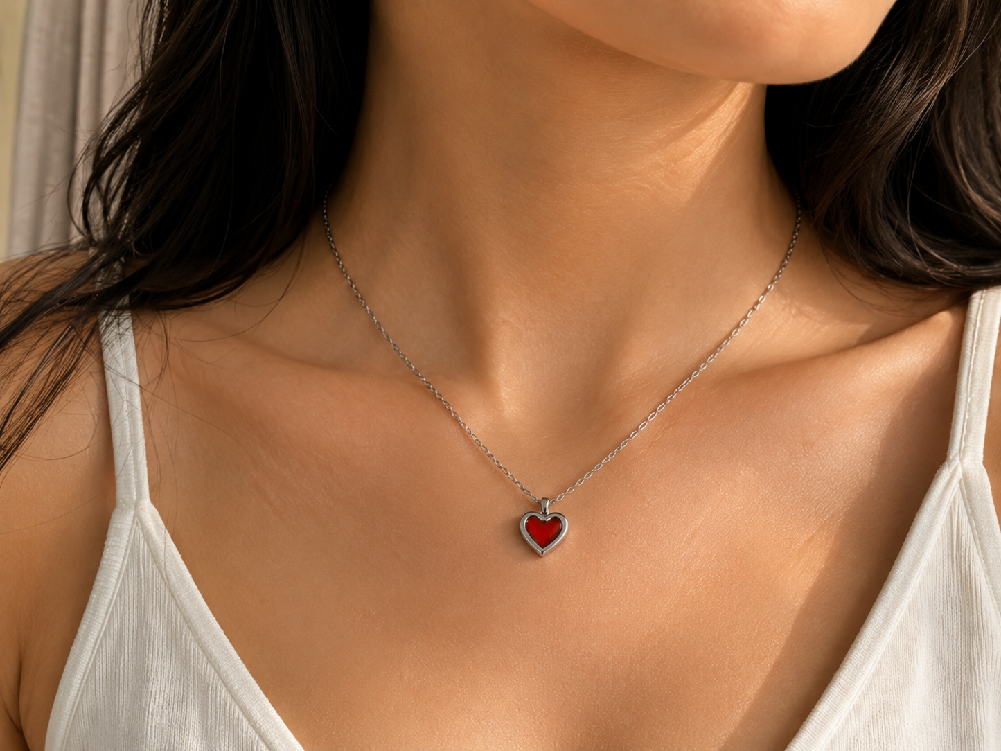 Collier Cœur Minimaliste Rouge